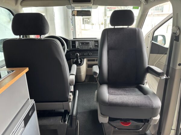 VW T6 BCNCamper Edition 2.0 TDI 114 CV ETIQUETA MEDIOAMBIENTAL ECO - Imagen 18