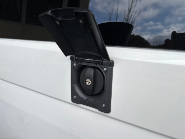 VW T6 BCNCamper Edition 2.0 TDI 114 CV ETIQUETA MEDIOAMBIENTAL ECO - Imagen 23