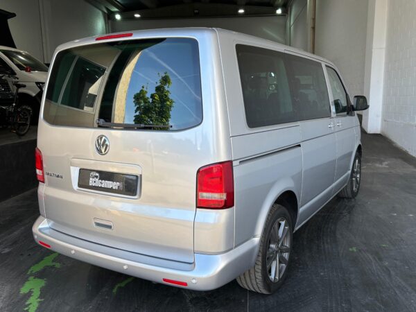 Volkswagen T5 Multivan 2012 2.0TDI 102cv - Imagen 2