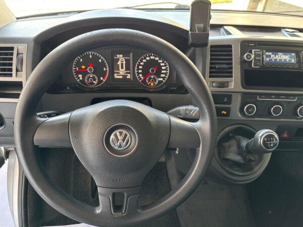 Volkswagen T5 Multivan 2012 2.0TDI 102cv - Imagen 23