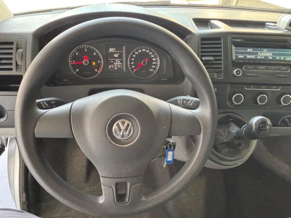 Volkswagen T5 Transporter 2.0 TDI 140 CV CON 9 ASIENTOS Y ENGANCHE HOMOLOGADO - Imagen 5