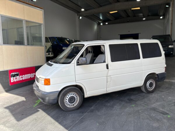 Volkswagen T4 MULTIVAN 1.9cc DIESEL 70 cv NACIONAL