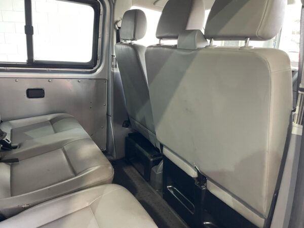 Volkswagen T5 Transporter L2H1 9 PLAZAS 131 CV - Imagen 14