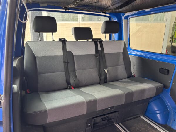 Volkswagen T5 Multivan Startline 1.9 cc TDI 102 cv del 2008 - Imagen 13