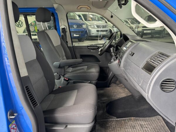 Volkswagen T5 Multivan Startline 1.9 cc TDI 102 cv del 2008 - Imagen 14