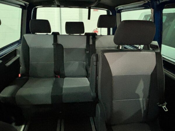 Volkswagen T5 Multivan 1.9 cc TDI 102 cv del 2007 - Imagen 15