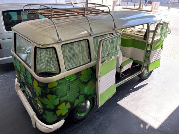 VOLKSWAGEN T1 SAMBA BUS RESTAURADA IMPECABLE - Imagen 13