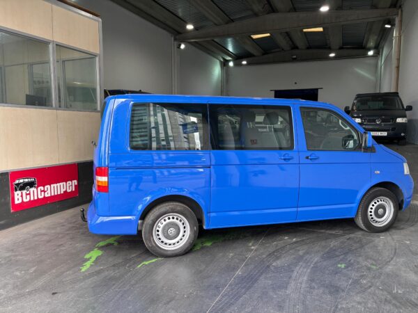 Volkswagen T5 Multivan Startline 1.9 cc TDI 102 cv del 2008 - Imagen 3