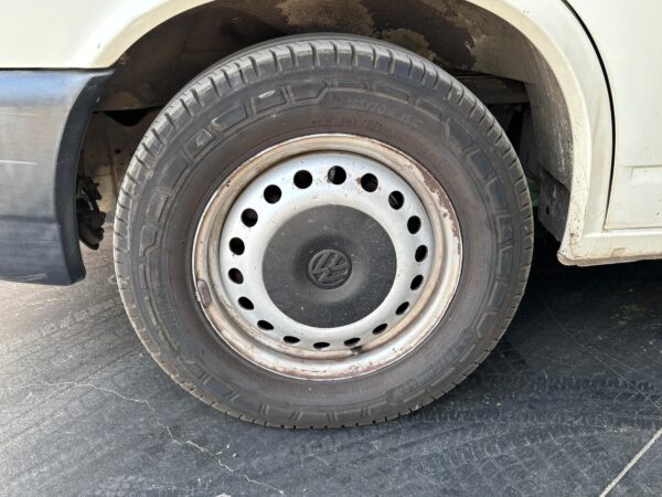Volkswagen T4 MULTIVAN 1.9cc DIESEL 70 cv NACIONAL - Imagen 7