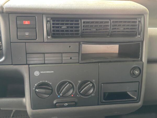 Volkswagen T4 MULTIVAN 1.9cc DIESEL 70 cv NACIONAL - Imagen 15