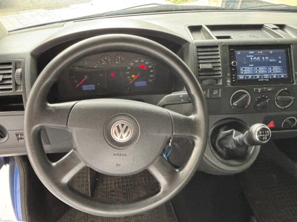 Volkswagen T5 Multivan Startline 1.9 cc TDI 102 cv del 2008 - Imagen 9