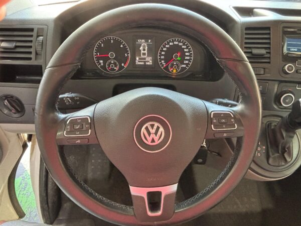 Volkswagen T5 Transporter 2.0cc 140cv TDI cambio automatico DSG con CAJA ABIERTA - Imagen 13